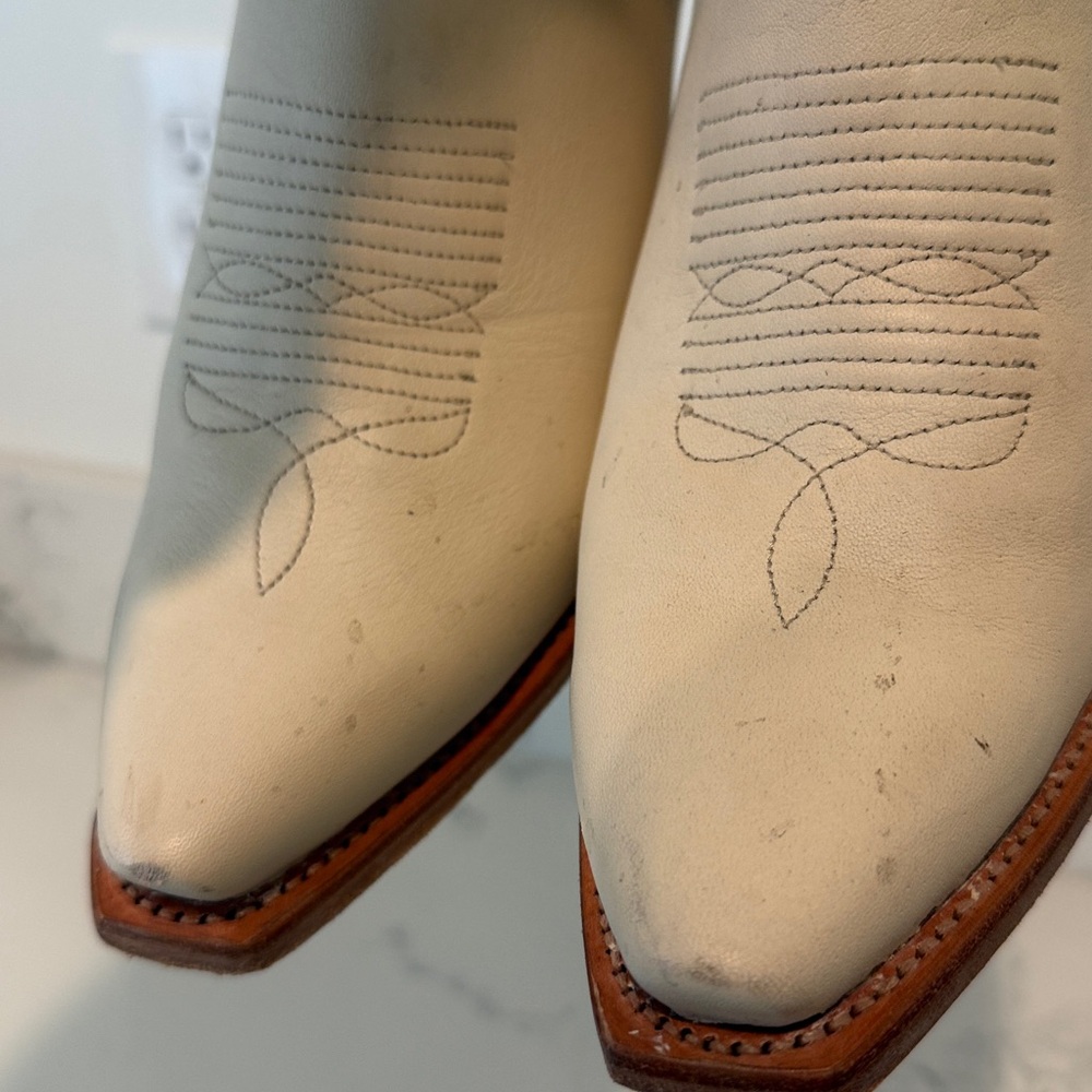 Tecovas The Daisy Cowgirl Boots in Bone Color Womens Size 7.5 - Picture 12 of 16